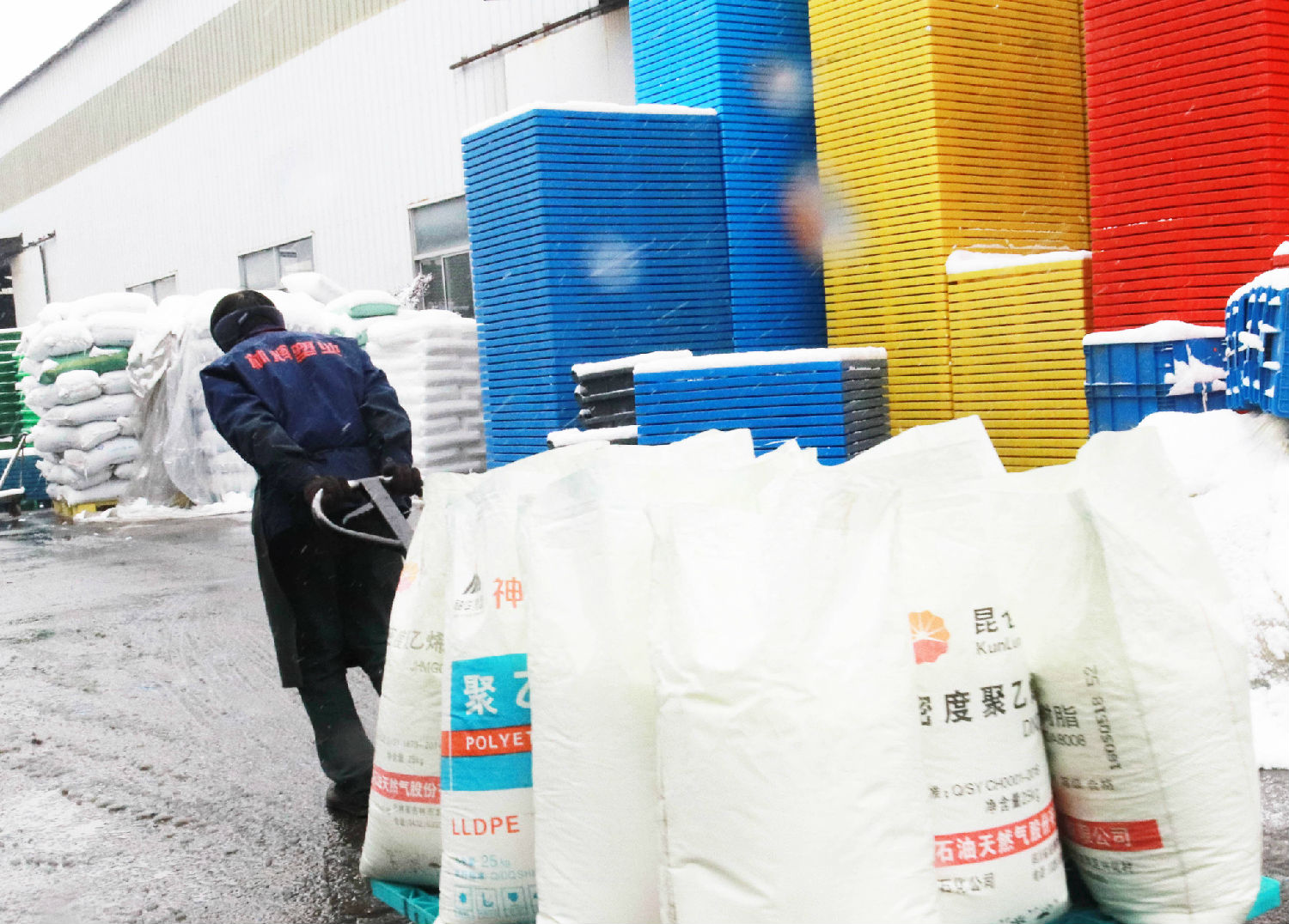 瑞雪兆豐年，2018你的年貨在路上...