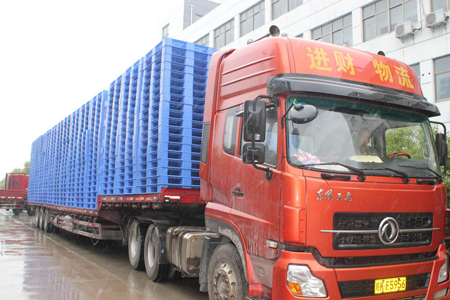 林輝塑業(yè)給您帶來高溫預警，本周高氣溫都在30°C+
